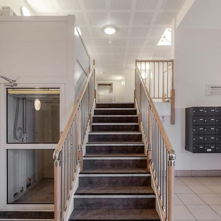 Roomspace Serviced Apartments - Capitol Square エプソム エクステリア 写真