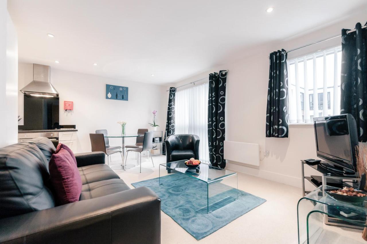 Roomspace Serviced Apartments - Capitol Square エプソム 部屋 写真